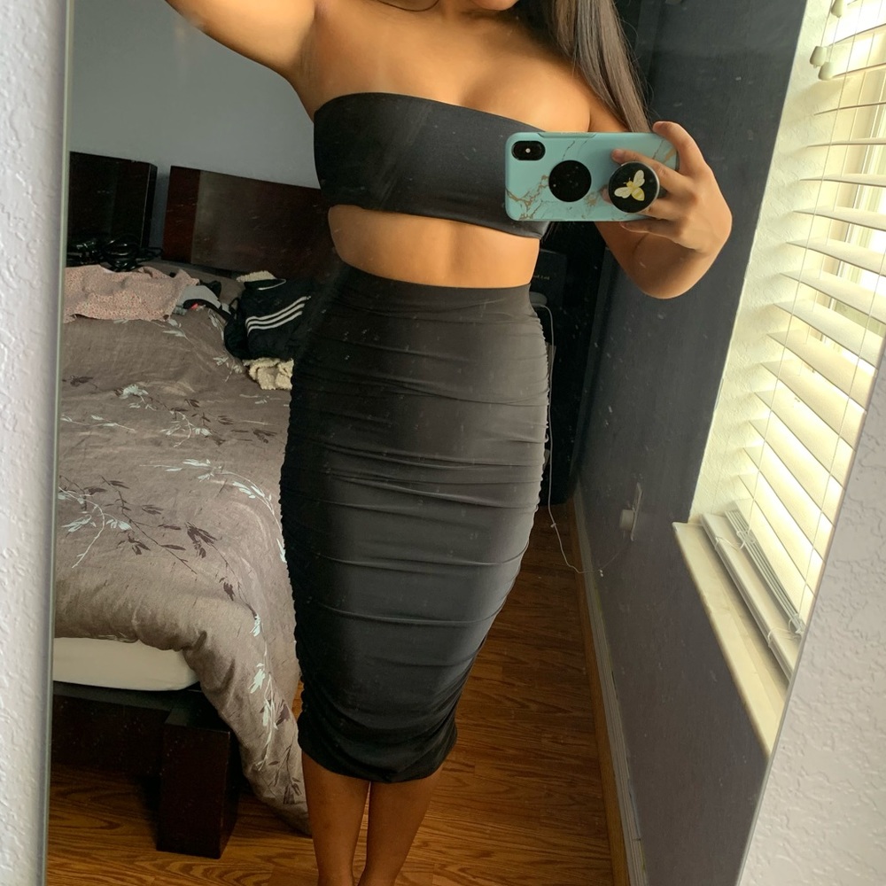 Black rouche midi skirt